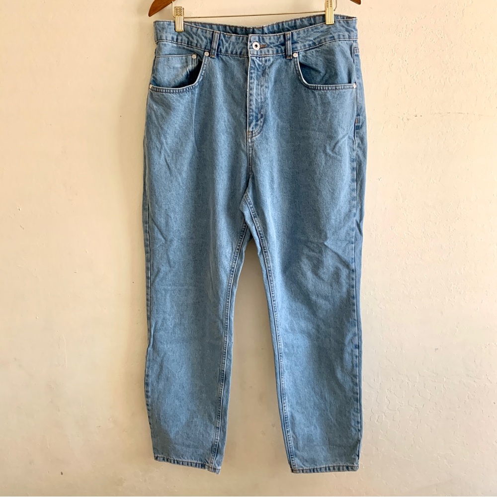 The Ragged Priest Dad Jeans Mid-Blue Light Wash Denim size 34